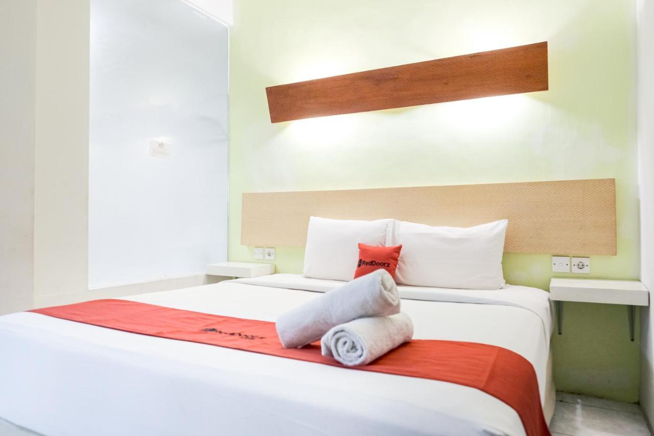Reddoorz Plus At Sunrise Hotel Sanur エクステリア 写真